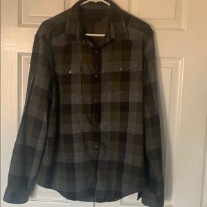 REGULAR Fit Calvin Klein PLAID BUTTON-DOWN SHIRT
